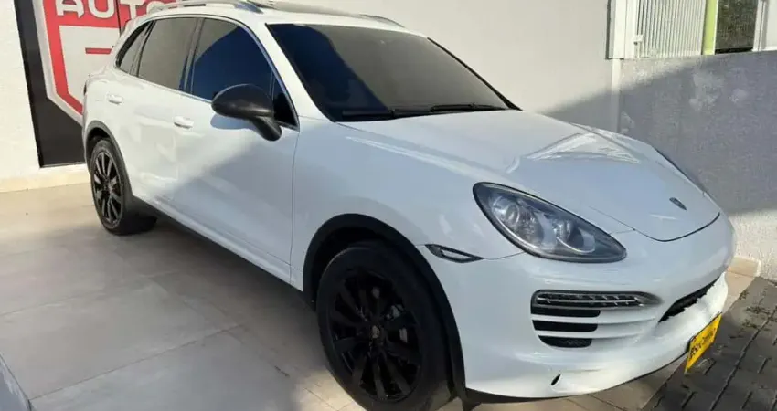 PORSCHE CAYENNE V6 2013