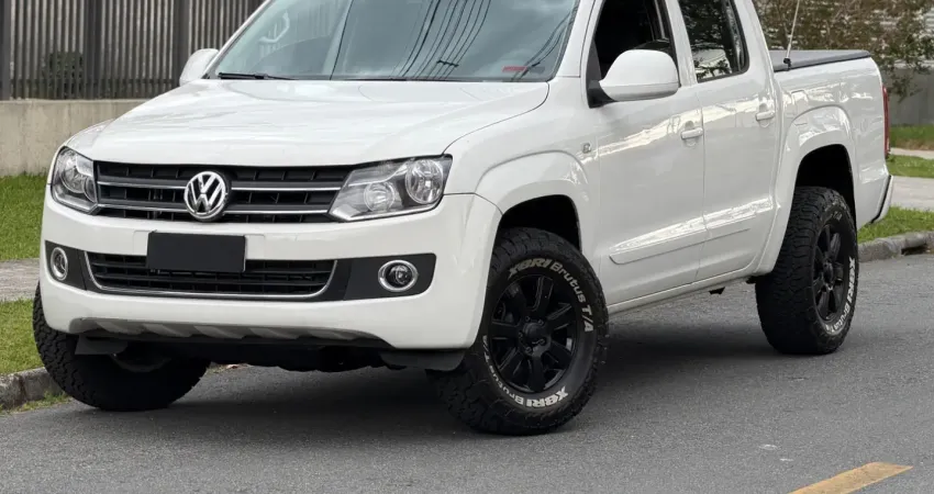 Volkswagen Amarok 2.0 4x4 manual turbo diesel 2013