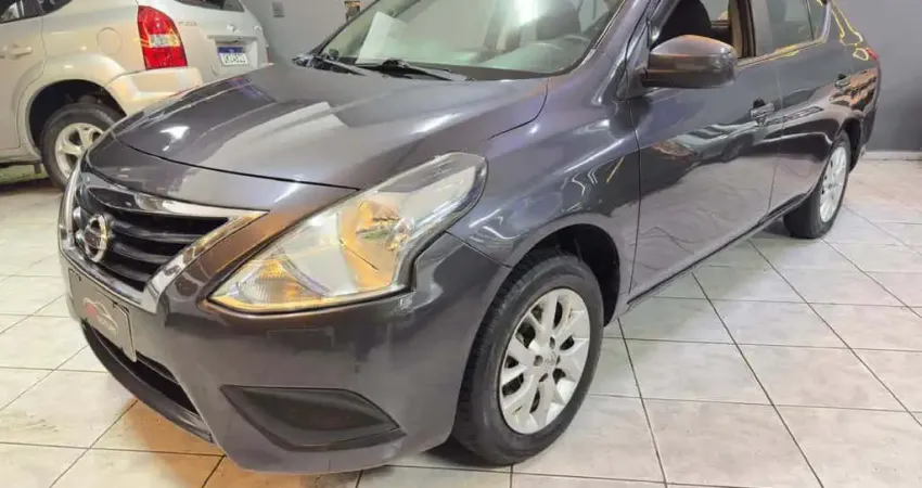 Nissan Versa 1.6 SV FLEXSTART  - Cinza - 2018/2018