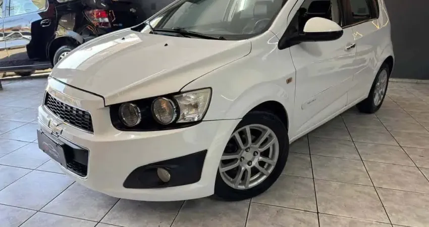 Chevrolet Sonic 1.6 LTZ FLEXPOWER 4P AUTOMÁTICO - Branca - 2013/2013