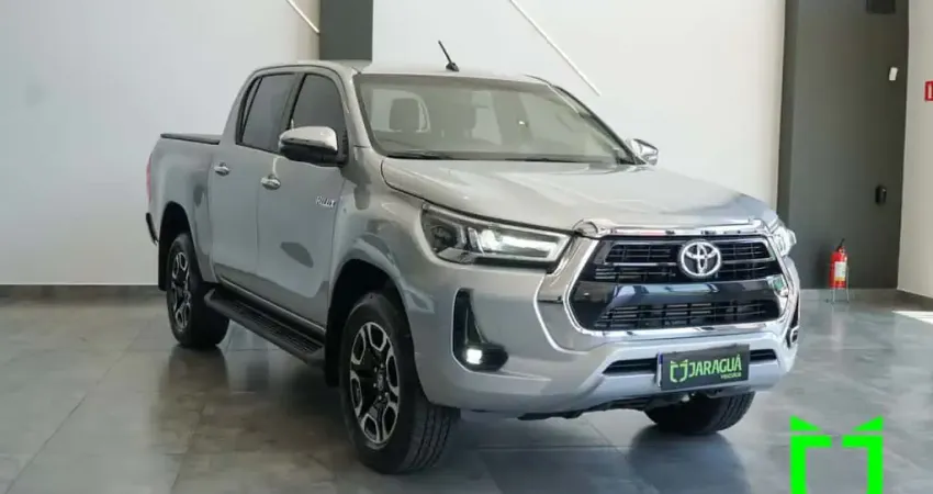 TOYOTA Hilux Caminhonete 2.8 16V SRV 4X4 DIESEL CABINE DUPLA AUTOMÁTICO