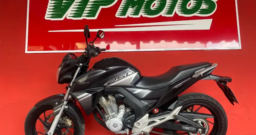 CB Twister 250 Ano 2022/2022