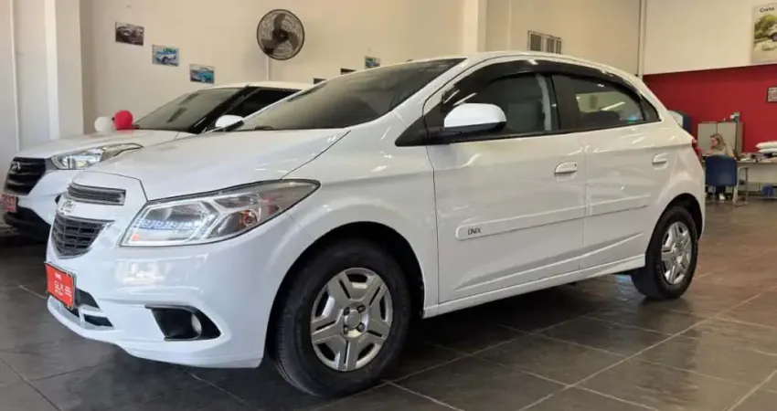 Chevrolet Onix 2015 1.0 mpfi lt 8v flex 4p manual