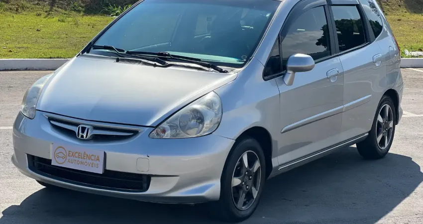 	Fit LXL 2008 – Espaço, conforto e confiabilidade Honda