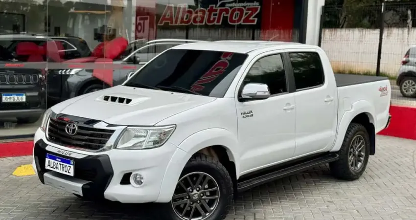 Toyota Hilux 2015 3.0 srv 4x4 cd 16v turbo intercooler diesel 4p automático