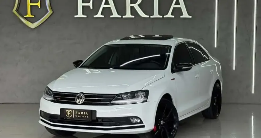 VOLKSWAGEN JETTA Highline 2.0 TSI 16V 4p Tiptronic