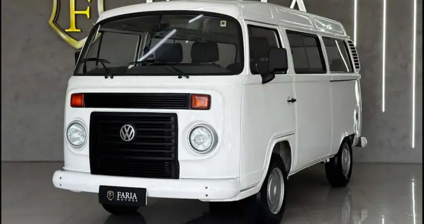 VOLKSWAGEN KOMBI Standard 1.4 Mi Total Flex 8V