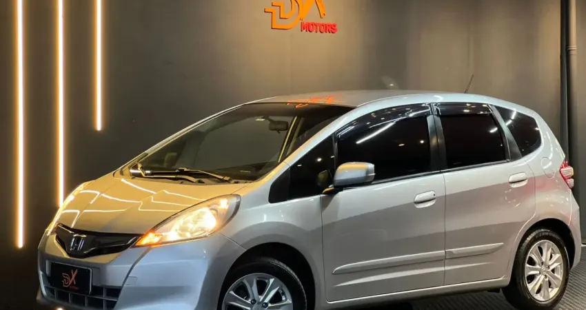HONDA FIT EX 2014 AUTOMÁTICO – COMPLETO COM MULTIMÍDIA E ARO 15! 