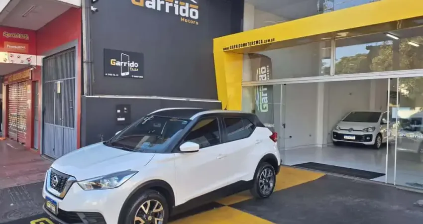 KICKS 1.6 AUTOMATICA 2018 BRANCA PEROLA