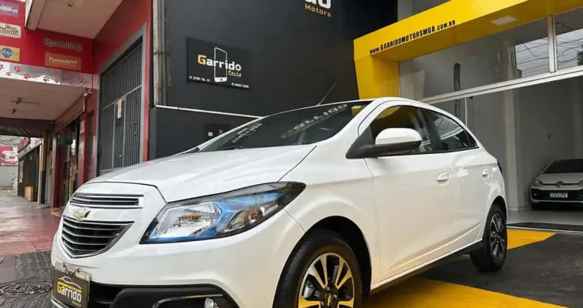 ONIX 1. 4 LTZ COMPLETO 2014 KM BAIXO!!!