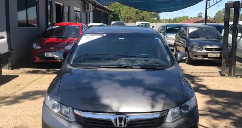 honda civic 2014, carro impecavel, design lindo sem nenhum arranhão!