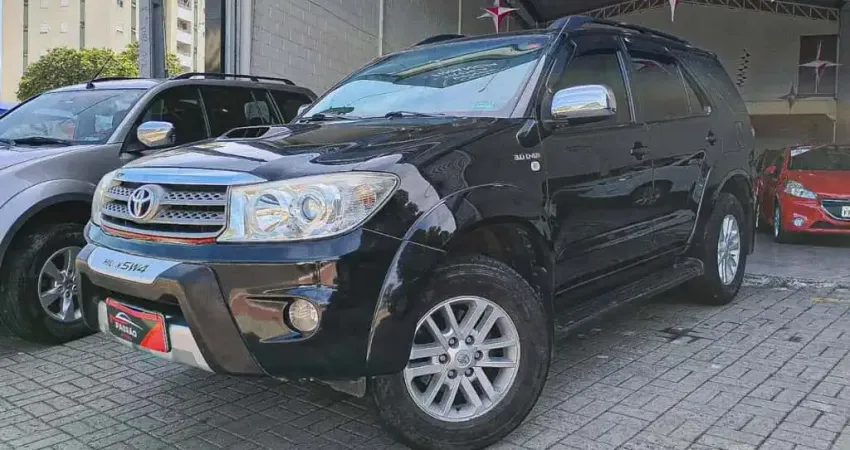 Toyota Hilux sw4 2011 3.0 srv 4x4 7 lugares 16v turbo intercooler diesel 4p automático