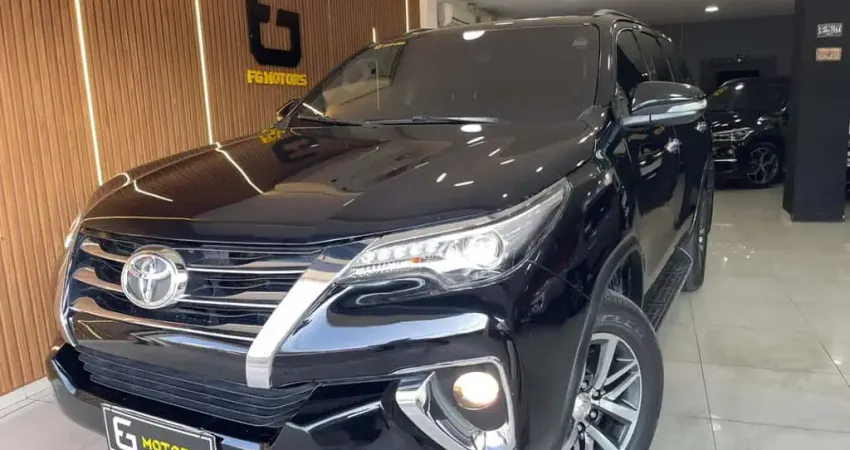 Toyota Hilux sw4 2016 2.8 srx 4x4 7 lugares 16v turbo intercooler diesel 4p automático