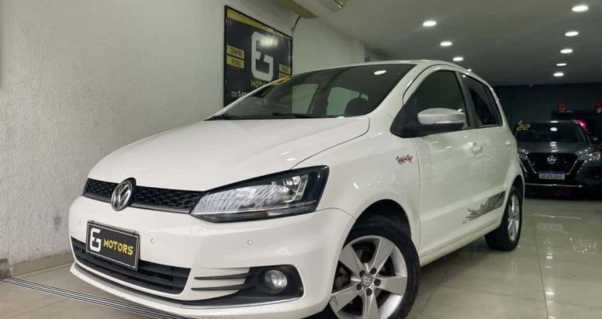 Volkswagen Fox 2016 1.6 mi rock in rio 8v flex 4p manual