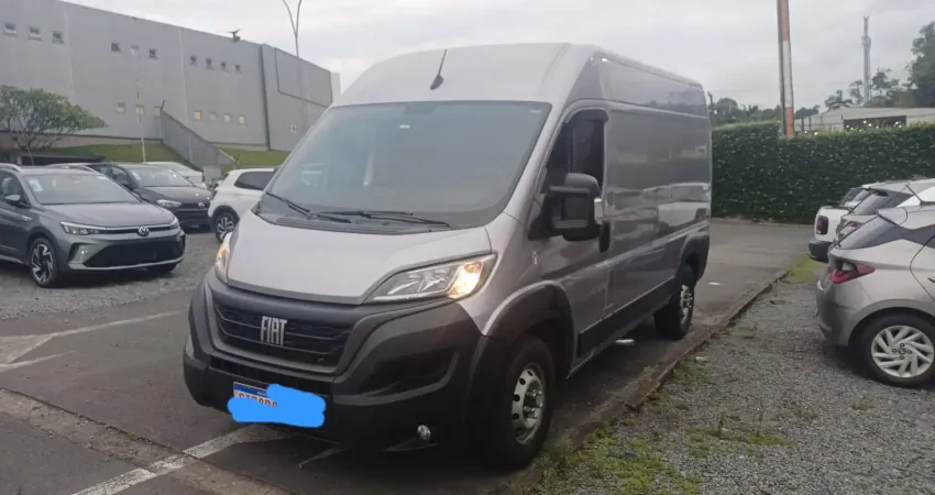 A Ducato Cargo 2.2 Diesel (Euro 6) une força, economia e tecnologia em um só veículo.