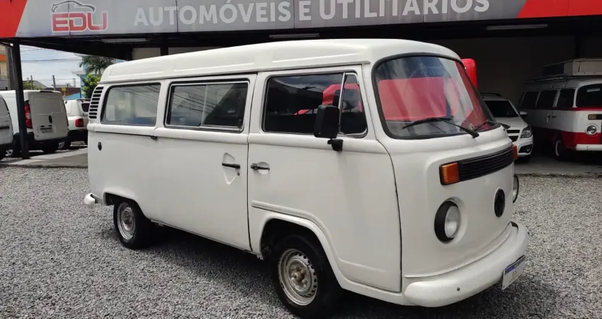 KOMBI 9 LUGARES 1998 