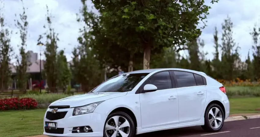 CHEVROLET CRUZE LT HB 2014