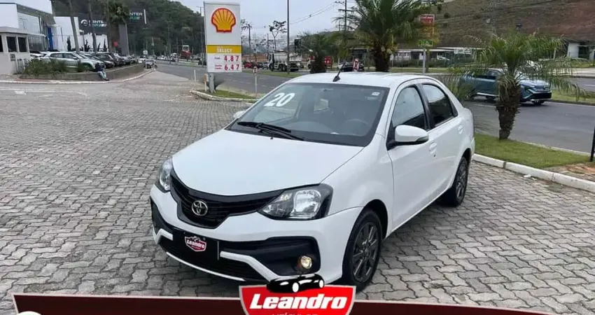 TOYOTA ETIOS X PLUS SEDAN 1.5 FLEX 16V 4P MEC. 2020/2020