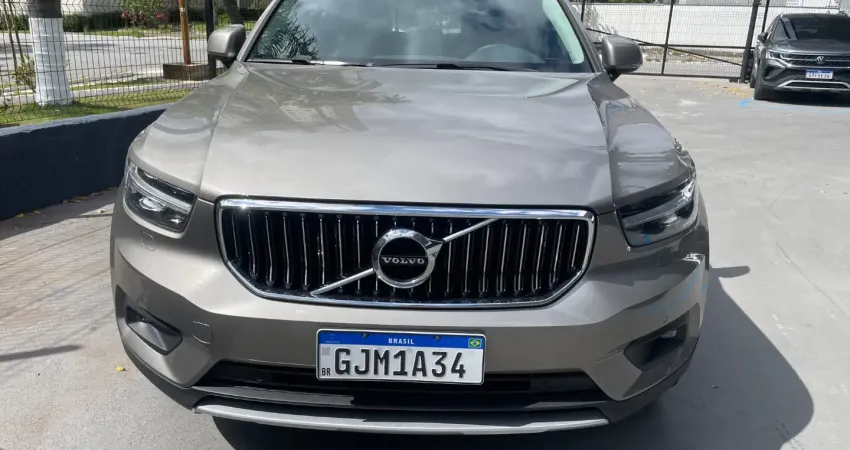 Volvo xc40 Inscripition 2.0 híbrida   262cv / grupo GWM  veículo revisado 