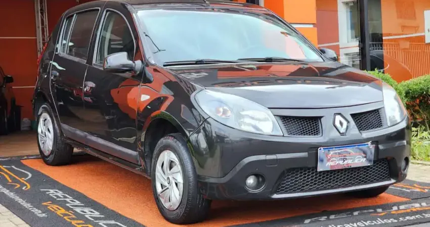 RENAULT SANDERO EXP1016V 2011