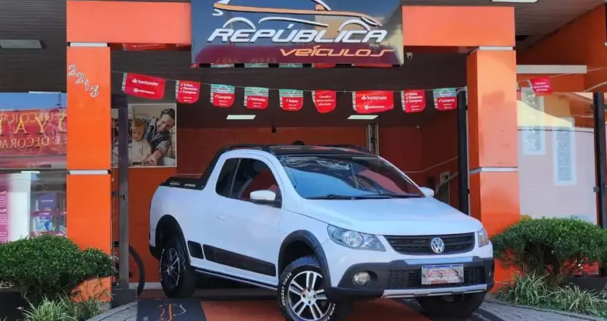 VOLKSWAGEN SAVEIRO 1.6 CE CROSS 2013