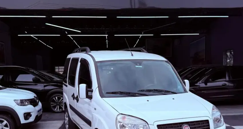 Fiat Doblo 1.8 16v Essence 7l Flex 5p