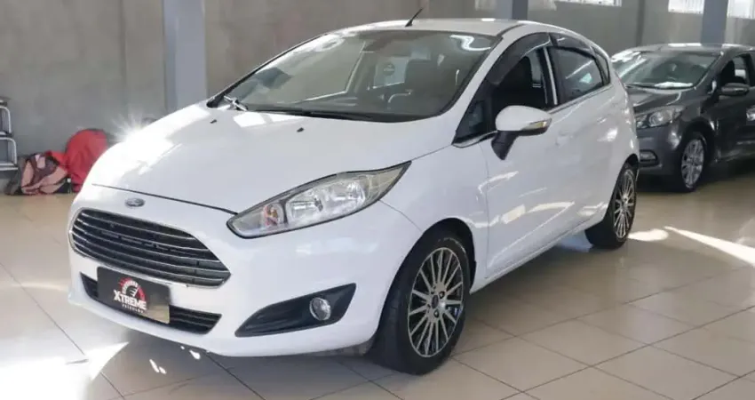 FORD FIESTA 1.6 TITANIUM HATCH 16V FLEX 4P POWERSHIFT 2015