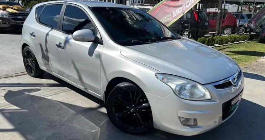 HYUNDAI I30 2.0 2010