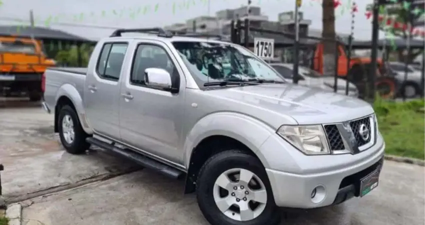 Nissan Frontier 2012 2.5 le attack 4x4 cd turbo eletronic diesel 4p automático