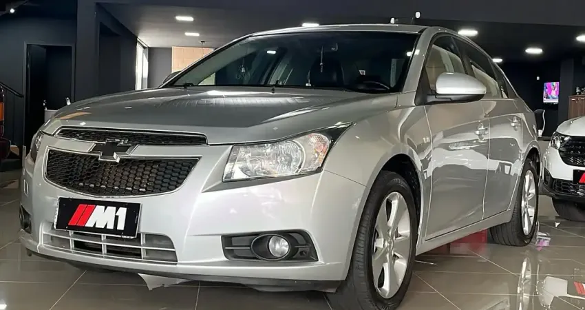  Chevrolet Cruze LT Automático 2013 — Sofisticação e Desempenho em Um Só Carro!