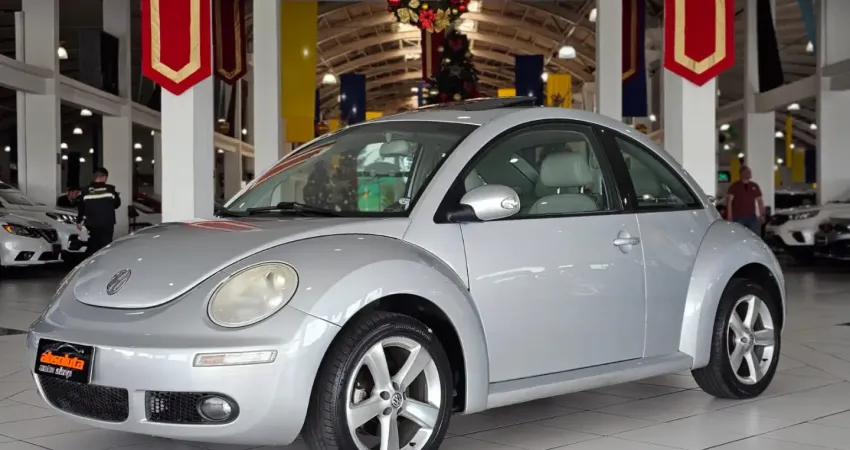 VOLKSWAGEN NEW BEETLE 2.0 MI 8V GASOLINA 2P AUTOMÁTICO
