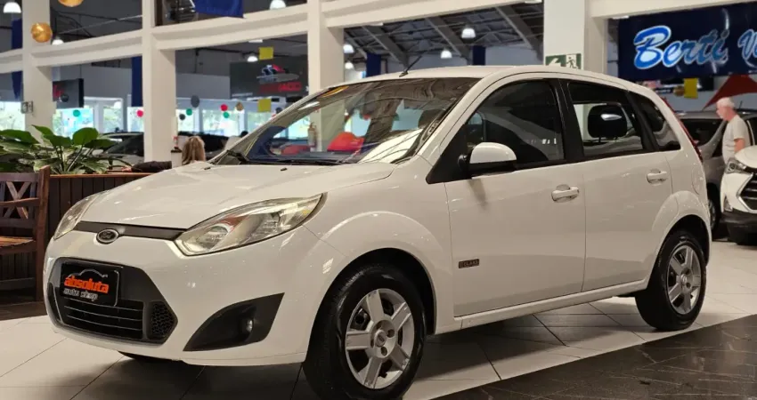 FORD FIESTA 1.6 ROCAM SE MANUAL