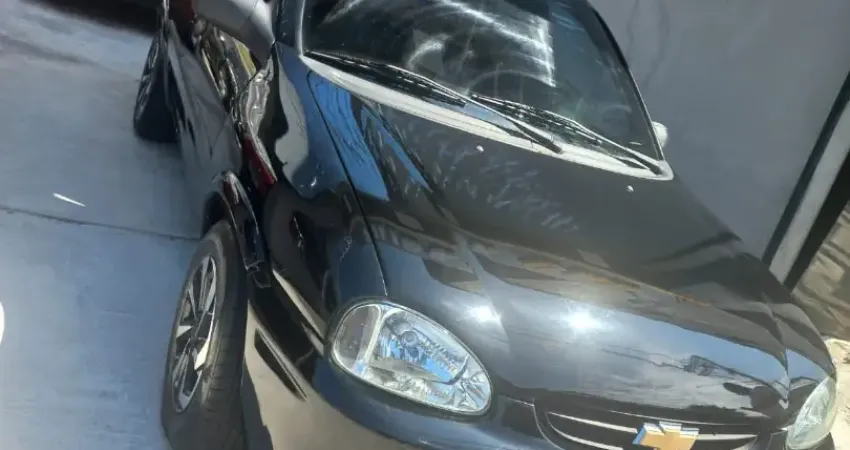 Corsa Classic Life 2008 1.0 Flex 3º dono