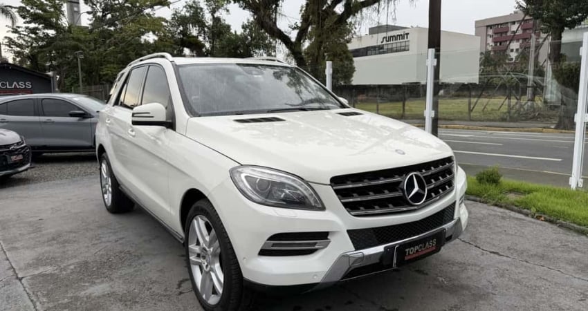 Mercedes-Benz ML-350 Sport CGI 3.5 V6 306cv 4x4 Aut.