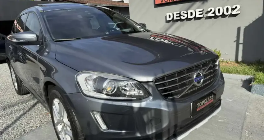 Volvo XC 60 T-5 MOMENTUM 2.0 245cv FWD 5p