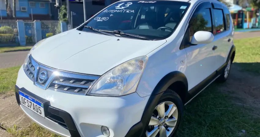 Livina xgear muito boa 