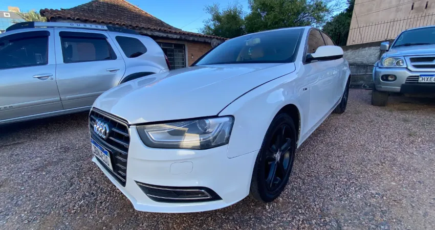 Áudi A4 turbo impecável 