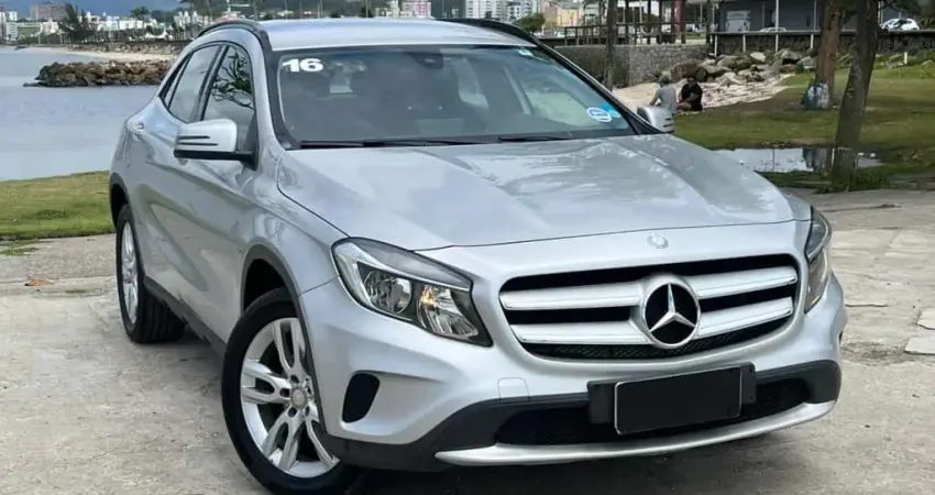 Mercedes-Benz GLA 200 Style 1.6 TB 16V/Flex Aut.