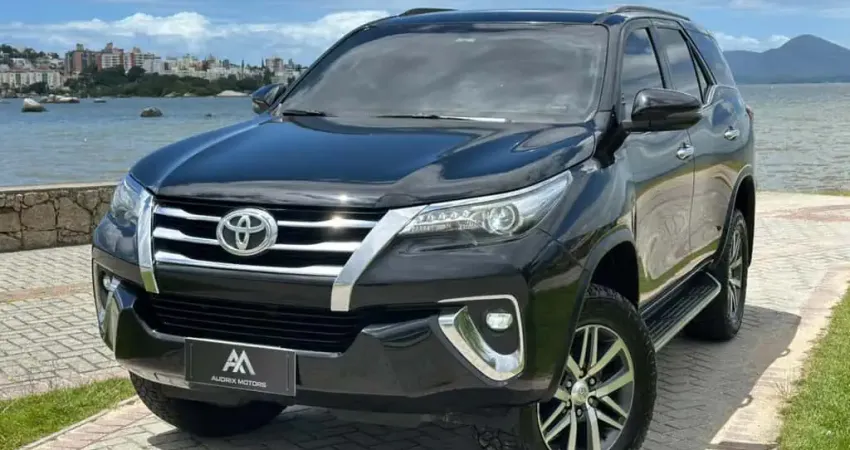 Toyota SW4 SW4 2.8 SW4 SRX 4X4 TDI DIESEL AUT. 16V