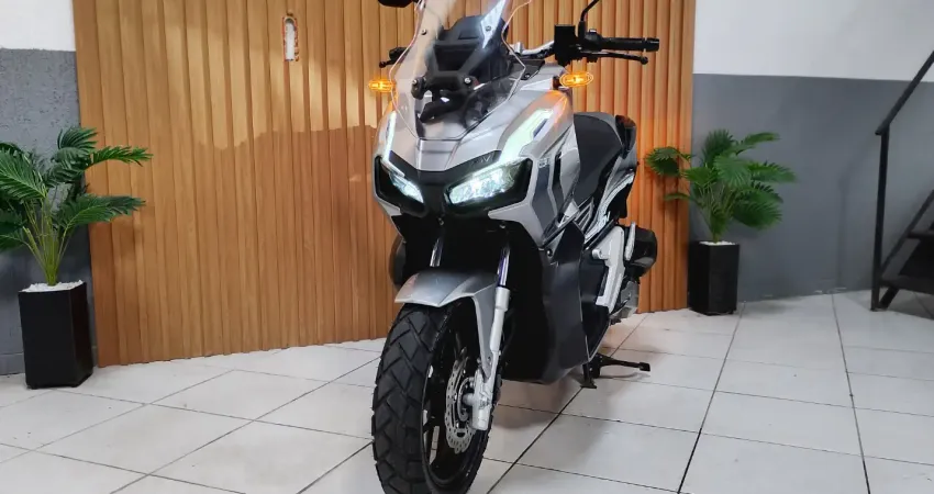 HONDA ADV 150 IMPECAVEL 