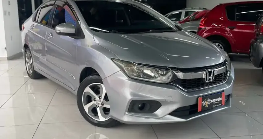 Carro muito conservado 