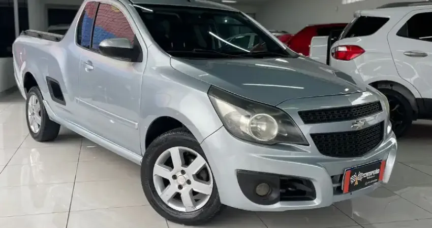 Utilitário impecável 