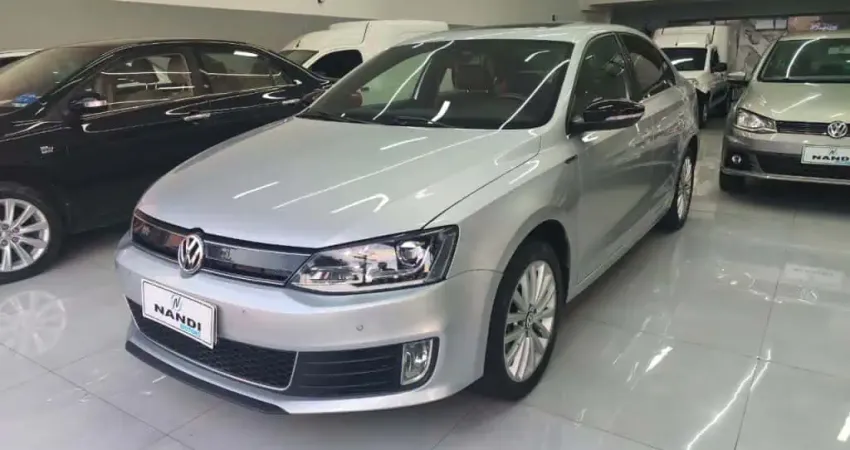 Volkswagen JETTA Highline 2.0 TSI 16V 4p Tiptronic