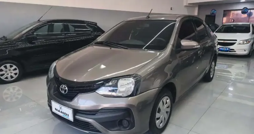 Toyota ETIOS X Plus Sedan 1.5 Flex 16V 4p Aut.