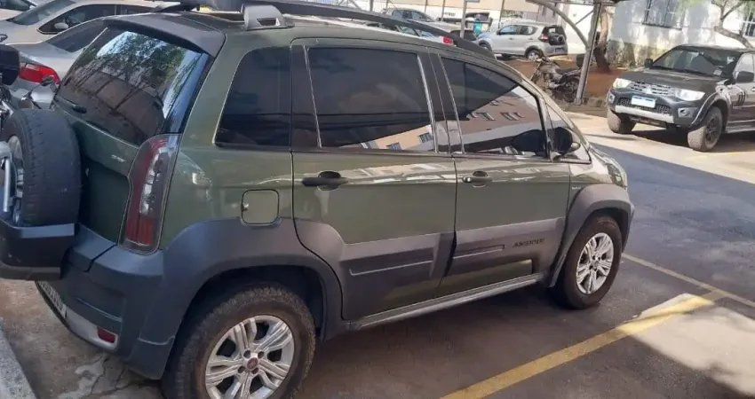 Idea adventure 2013 1.8 /5P Verde- Flex - Automático. Completo.