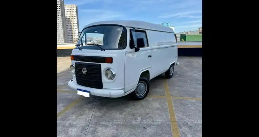 VOLKSWAGEN KOMBI FURGAO 2010