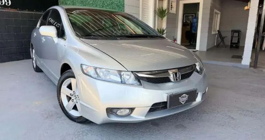 Civic Sedan LXS 1.8/1.8 Flex 16V Aut. 4p