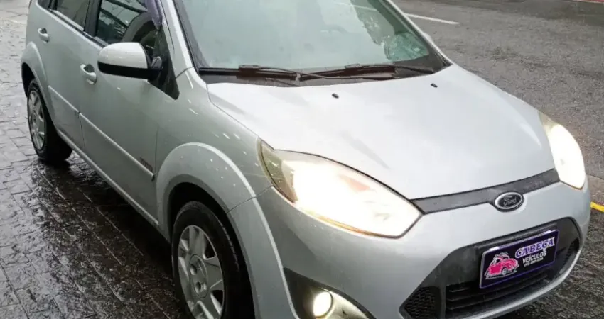 Ford Fiesta 1.6 SE Hatch Completo Flex 2013 **BAIXO KM** IMPECAVEL