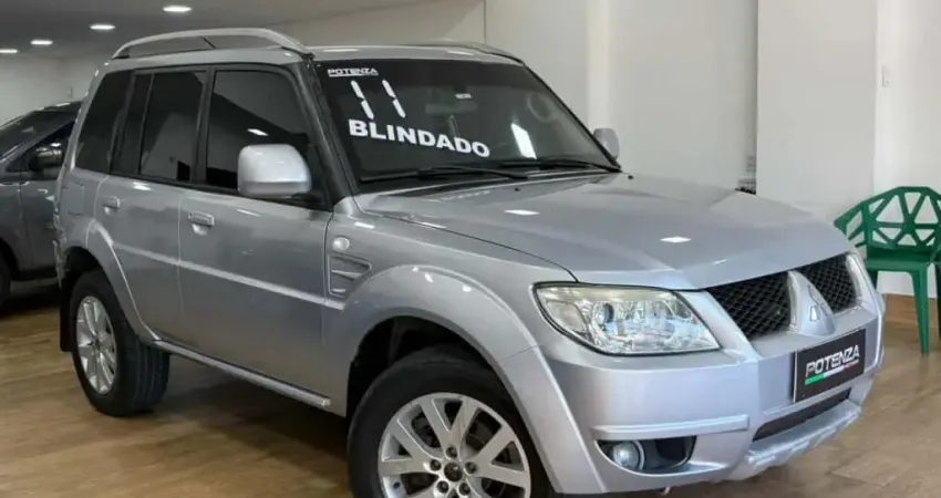 Mitsubishi Pajero tr4 2011 2.0 4x4 16v 140cv flex 4p automático