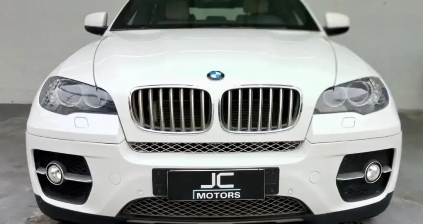 Extremamente revisado, documento em dia, laudo aprovado, nada para fazer.